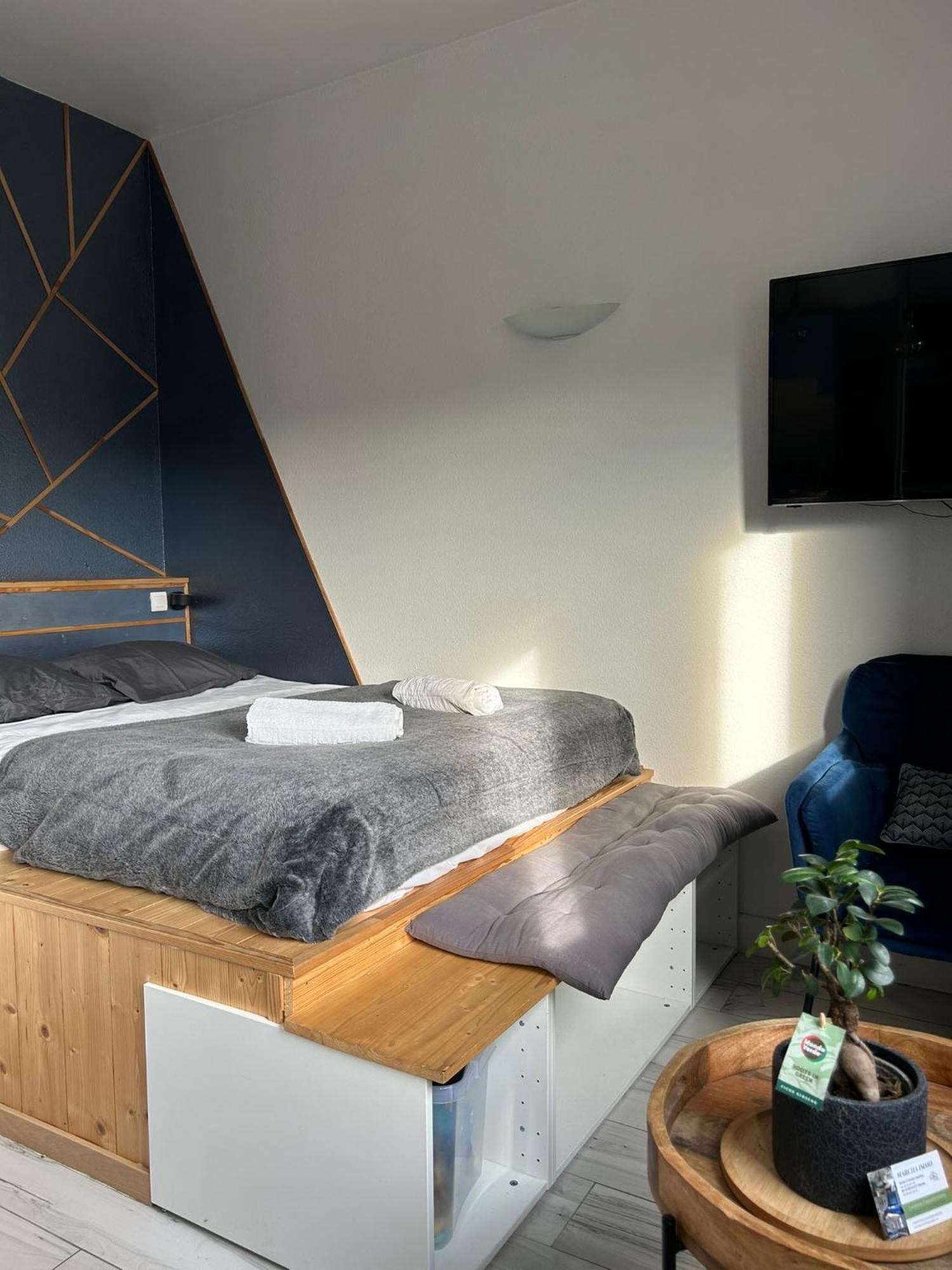 Superbe Studio Cosy Et Atypique 3 Etoiles Montbéliard Zewnętrze zdjęcie